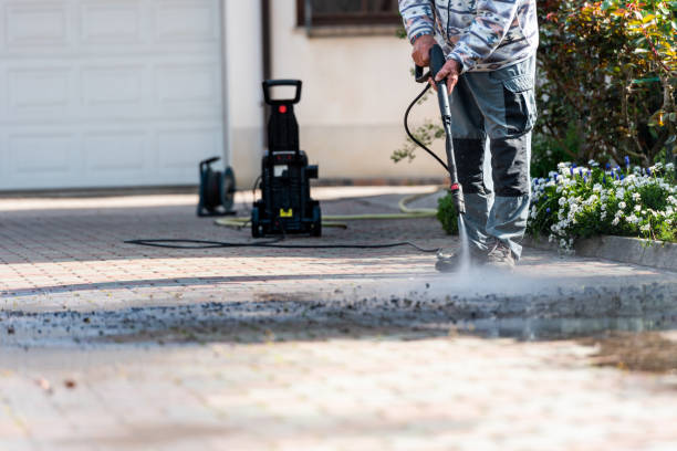 Garage Pressure Washing in Oquawka, IL